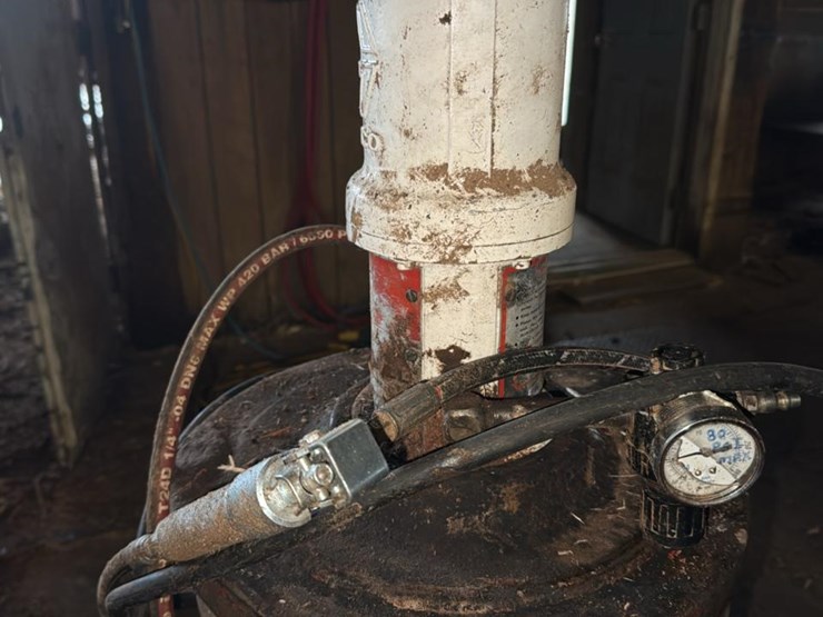 #131-•-air-grease-barrel-system-image-4