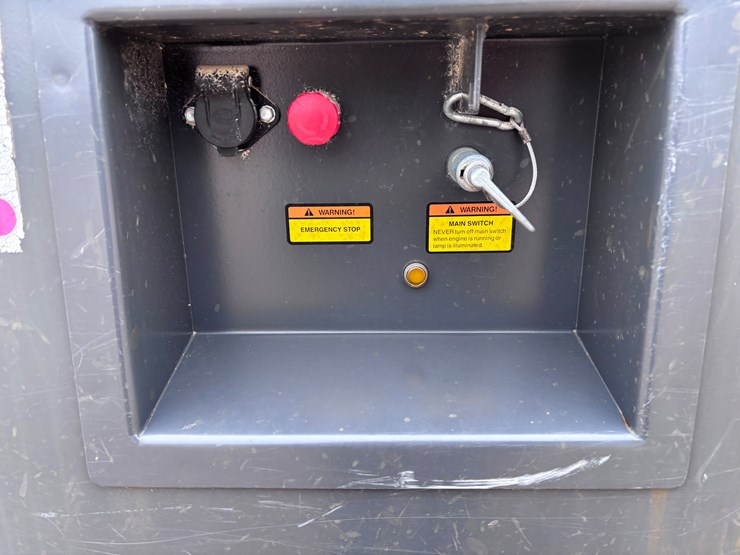 2023-doosan-da30-image-23