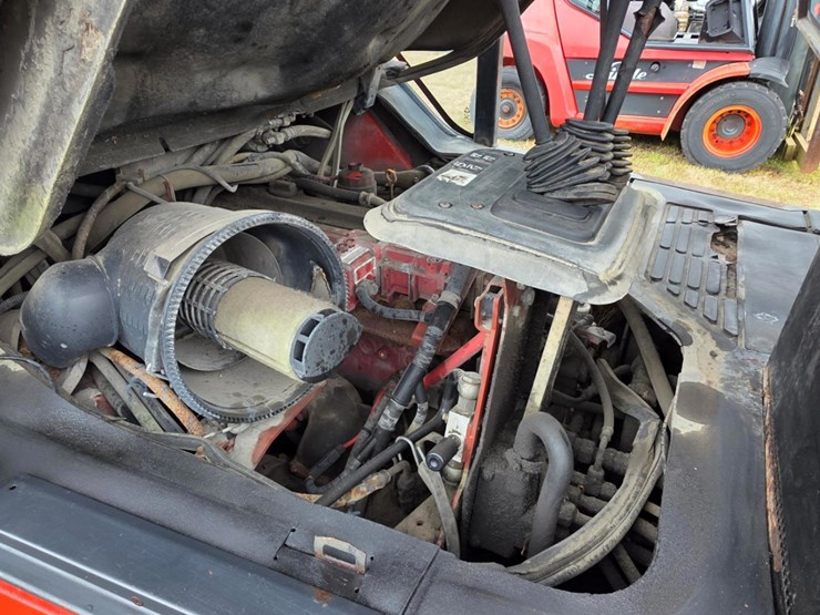 linde-h70-forklift-image-12