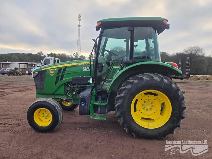 john-deere-5085m-image-8