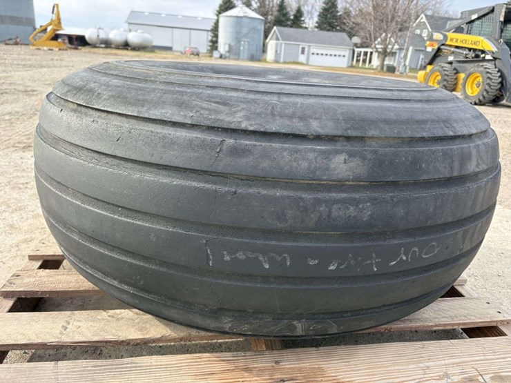 firestone-21.5l-16.1-tire-on-8-bolt-white-ag-rim,-10-ply-image-6