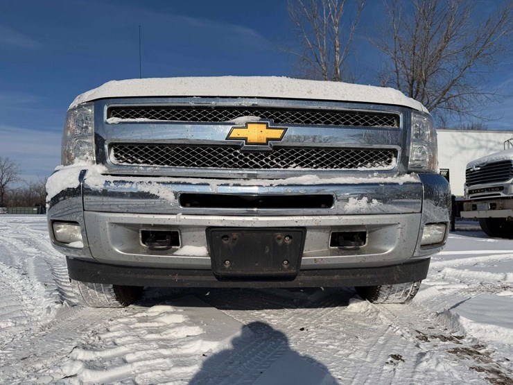 2013-chevrolet-silverado-1500-lt-image-9