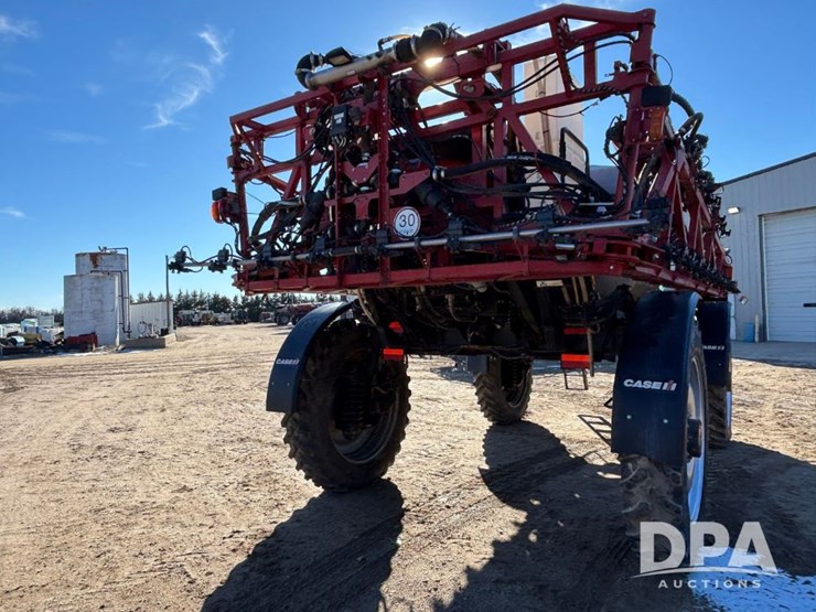 case-ih-patriot-4440-image-14