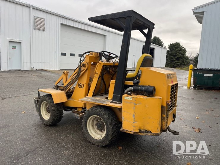 1995-swinger-180-loader-(jn3530)-image-10