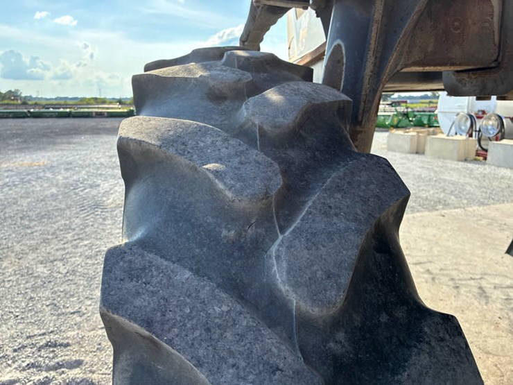 #113503-•-2012-sts-14-hagie-sprayer-#1630880021-image-52