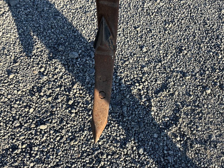 john-deere-2410-image-19