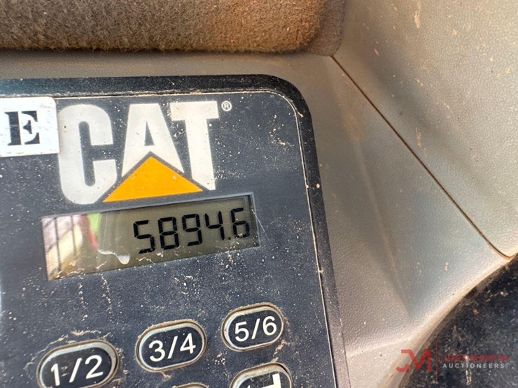 caterpillar-289d-image-18