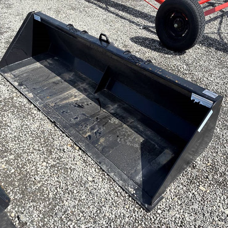 #113158 • INDUSTRIAS AMERICA 96" SKIDSTEER BKT