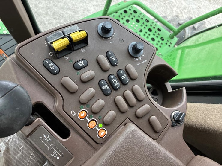 john-deere-9560-image-99