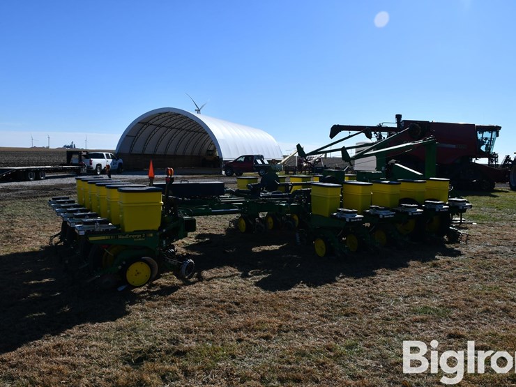 john-deere-7200-image-5