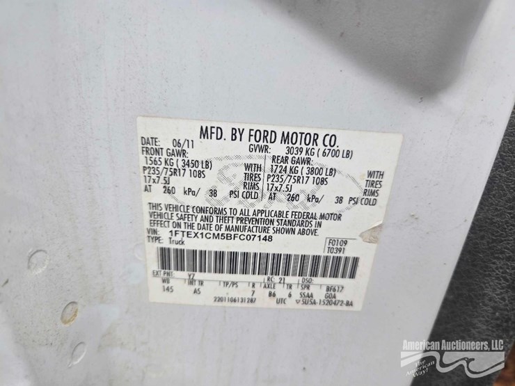 2011-ford-f150-image-16