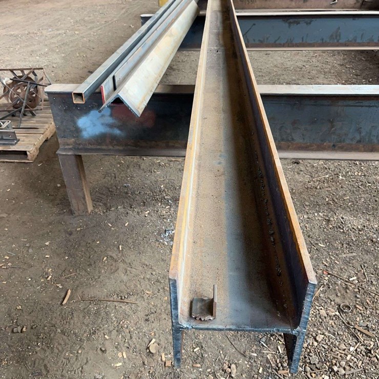 Group of Angle Steel