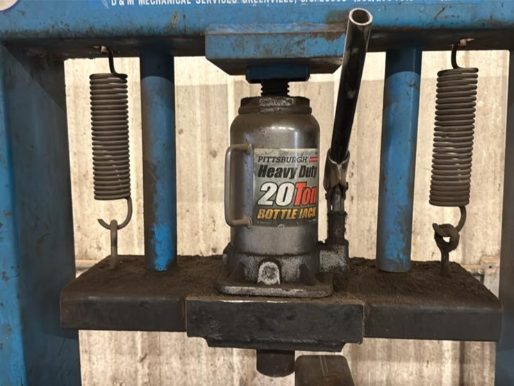 #159-•-30-ton-press*-image-4