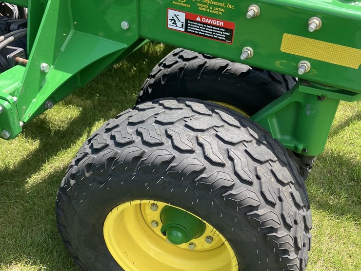 john-deere-1890-image-5