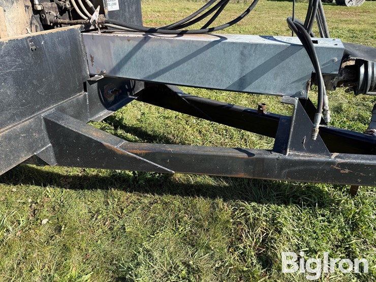 meyer’s-equipment-manufacturing-corp-2550-manure-spreader-image-16