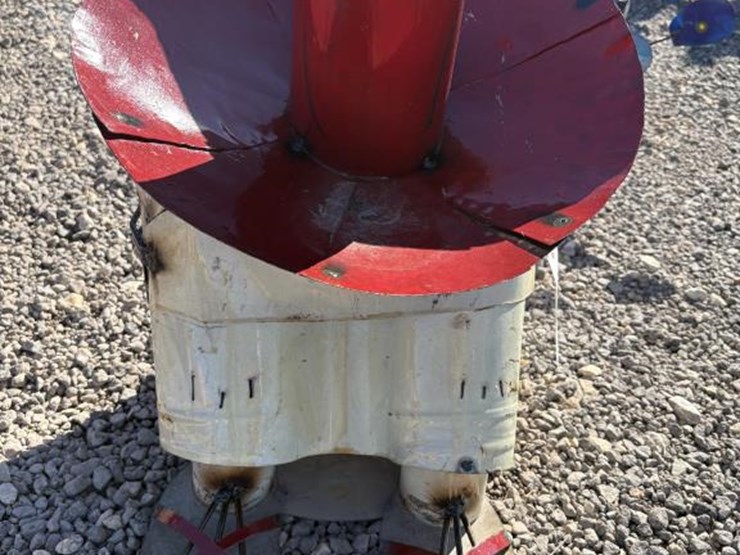 #71-•-metal-art--siesta-statue-image-1