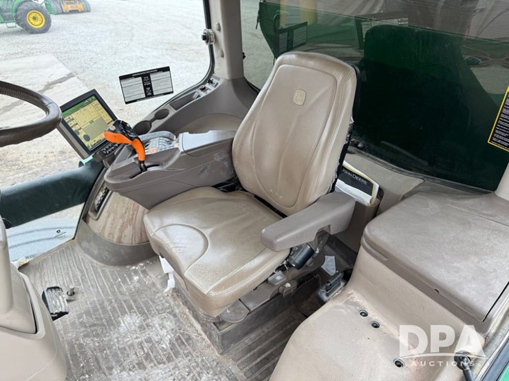 john-deere-r4038-image-23