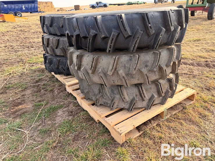 11r24.5-tires-on-valley-pivot-rims-image-3