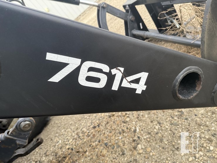 1998-new-holland-tv140-image-4