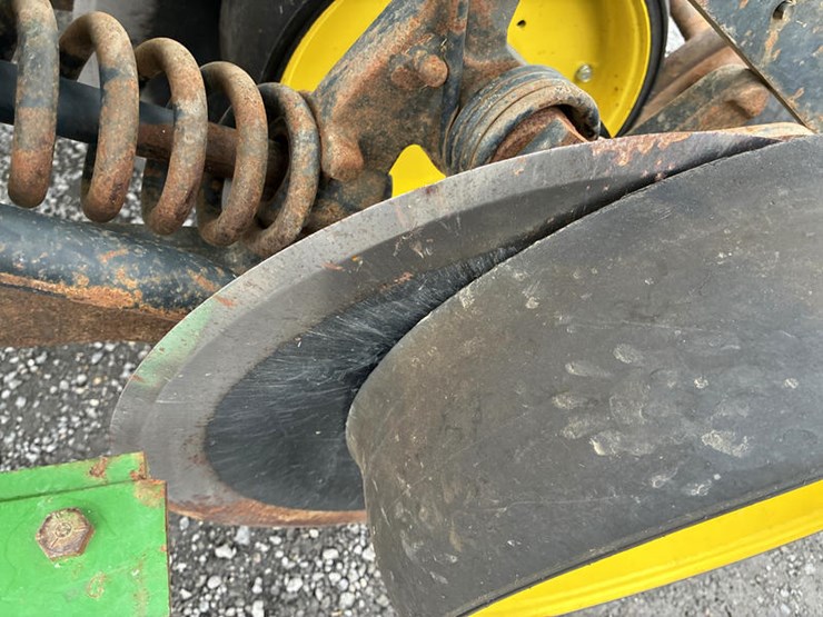 john-deere-750-image-31