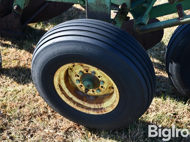 john-deere-5-image-18