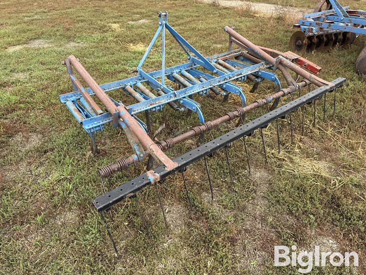 ford-3-pt-mounted-spring-shank-chisel-image-7