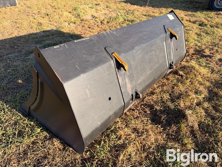 2020-swedish-made-bucket-attachment-image-4