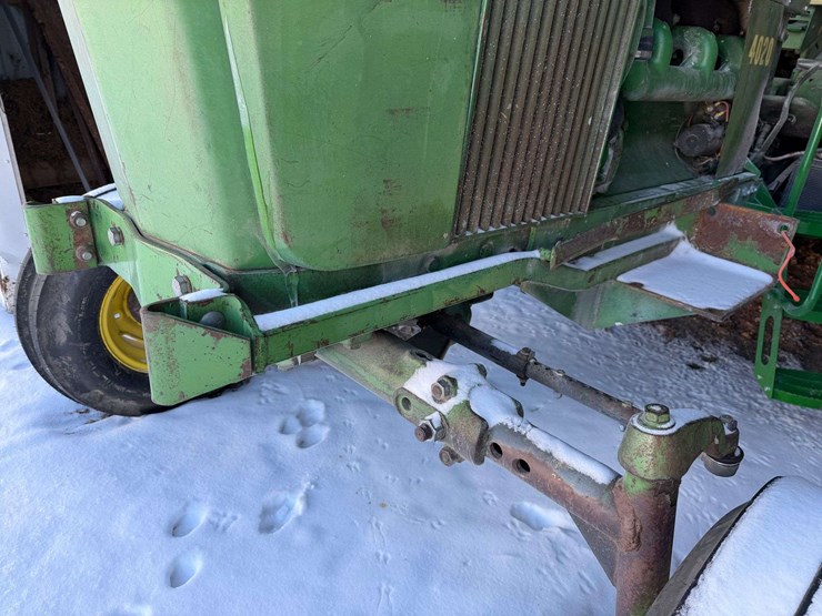 john-deere-148-image-2