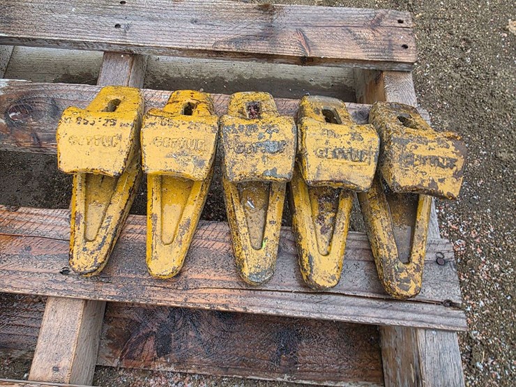 (5)-weld-on-ripper-points-for-excavator-bucket,-buying-all-for-one-money-image-4