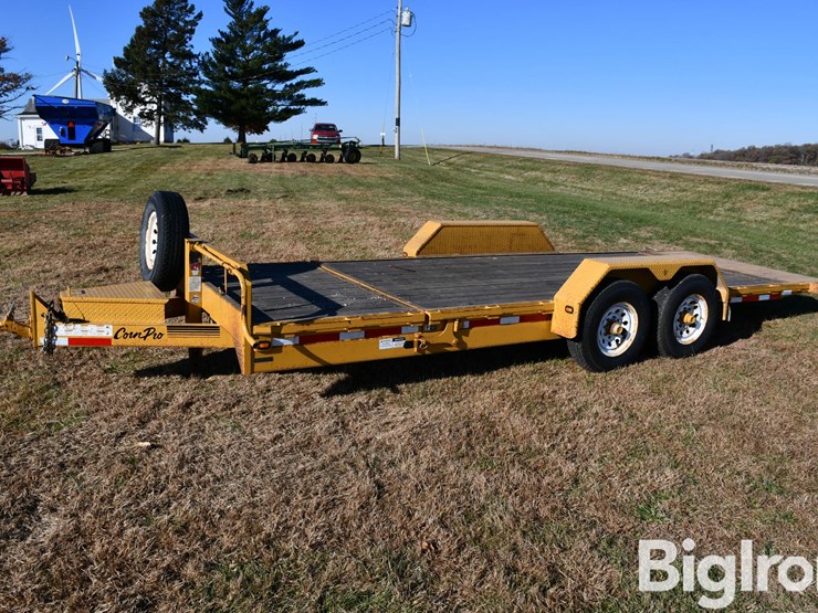 2011-corn-pro-21'-t/a-tilt-deck-trailer-image-1