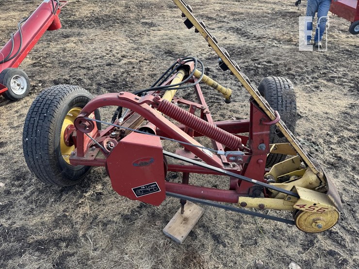 new-holland-456-image-7