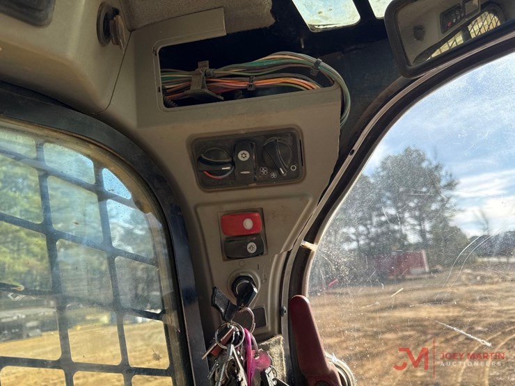 caterpillar-299d2-xps-image-18