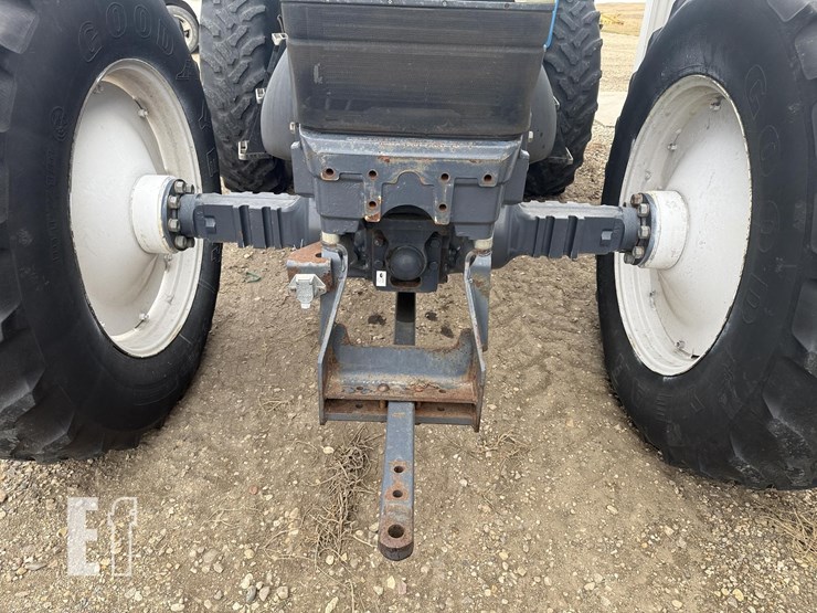 1998-new-holland-tv140-image-10