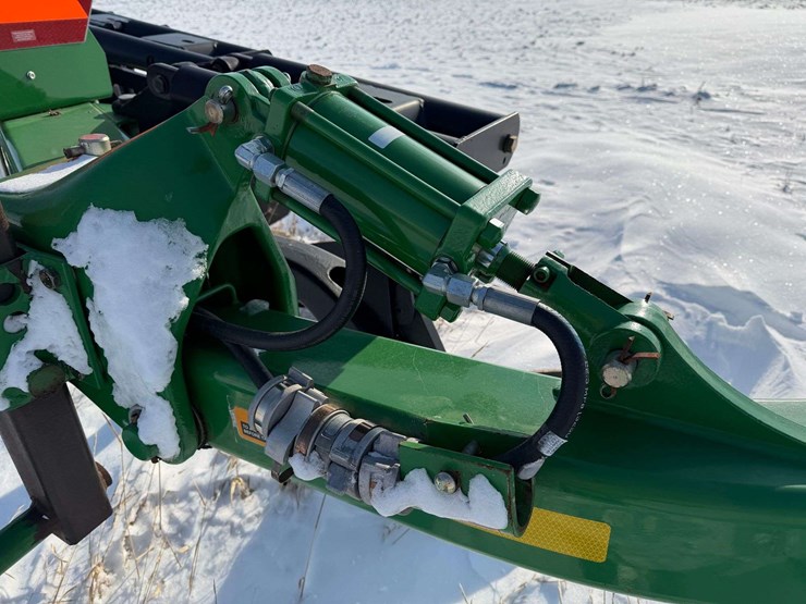 john-deere-3710-image-13