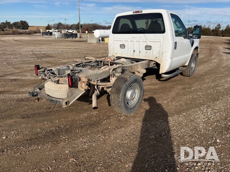 2009-ford-f250-image-10