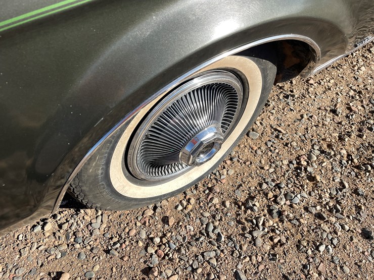 #1202-•-1969-lincoln-mark-3-continental-**must-be-trailered**(has-mn-title)-image-8