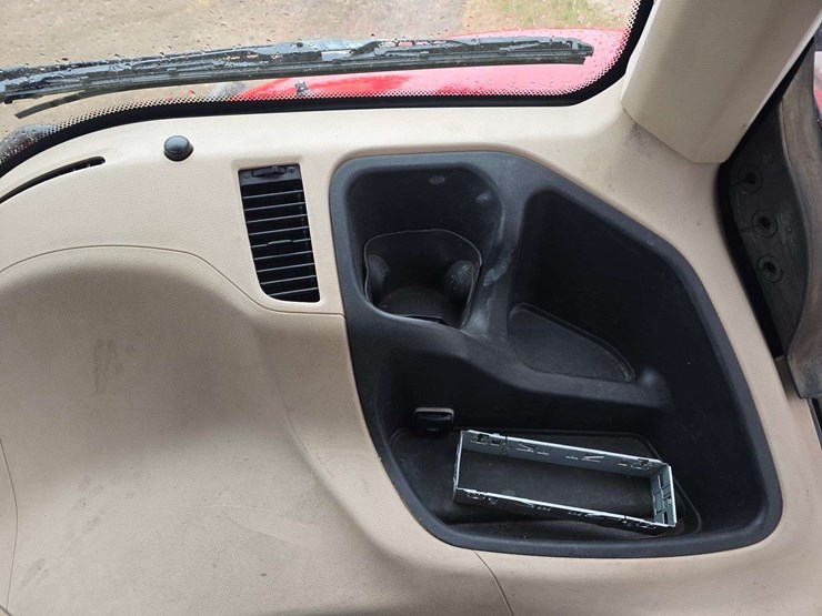 2020-magnum-250-image-52