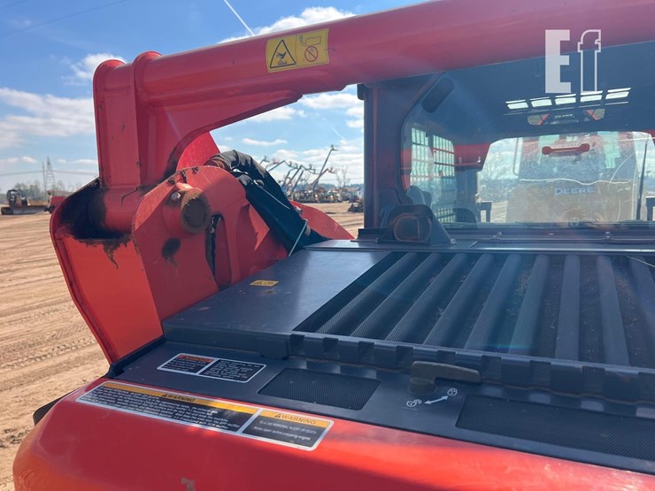 kubota-svl75-3-image-21