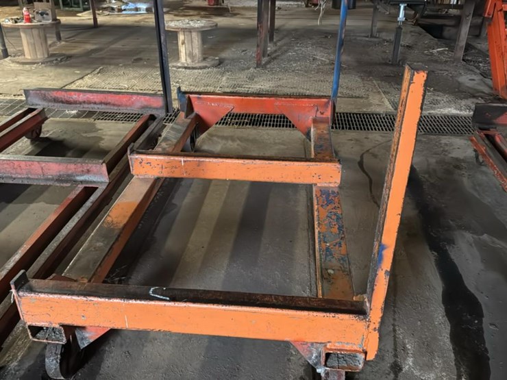 #113-•-stacking-racks-image-5