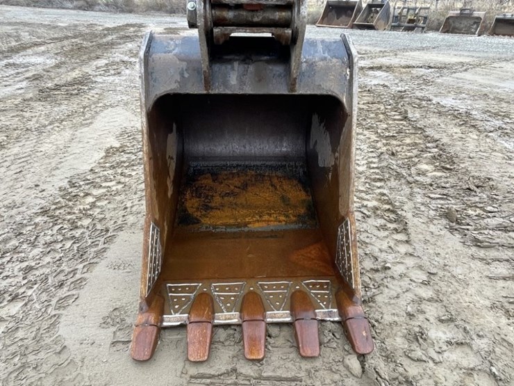 deere-210g-lc-image-18