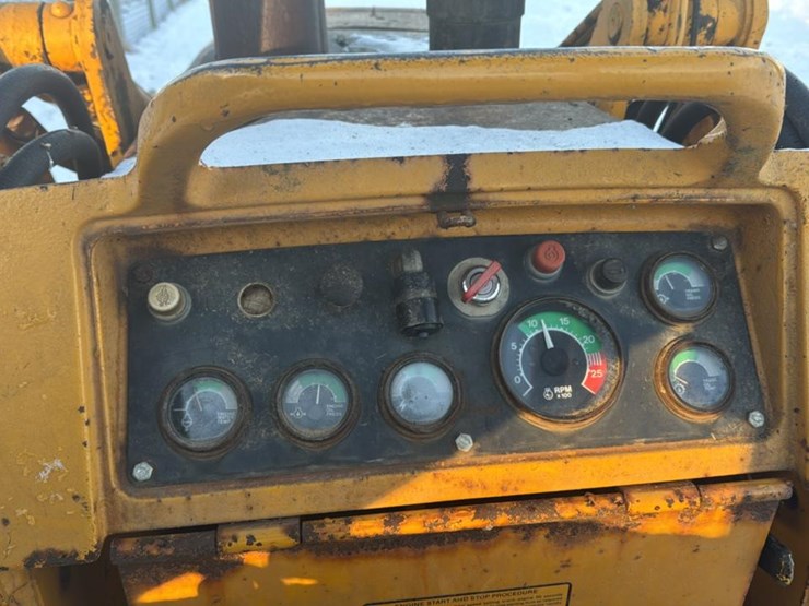 john-deere-555-image-35