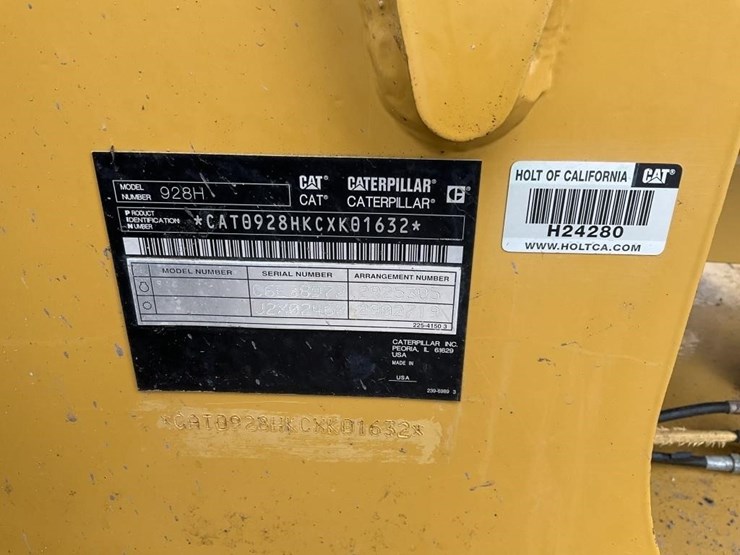 caterpillar-928h-image-27