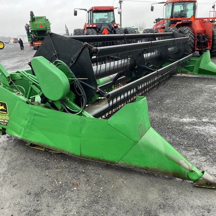 1990 JOHN DEERE 920