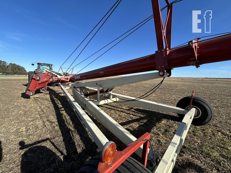 buhler-farm-king-16104-image-11