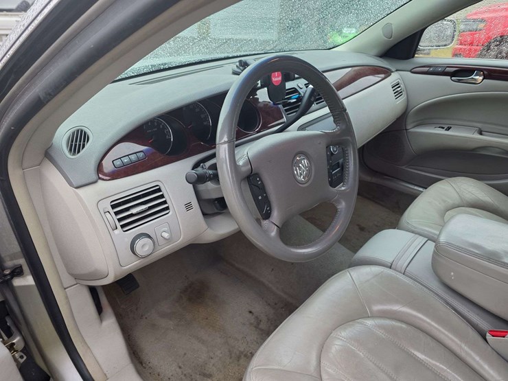 2006-buick-lucerne-cxl,-216,480-miles,-cruise,-am/fm/cd,-dual-climate-control,-heated-leather-seats,-image-35