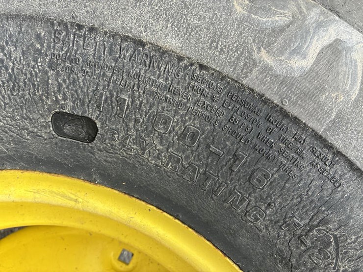 john-deere-6620-titan-ii-image-33