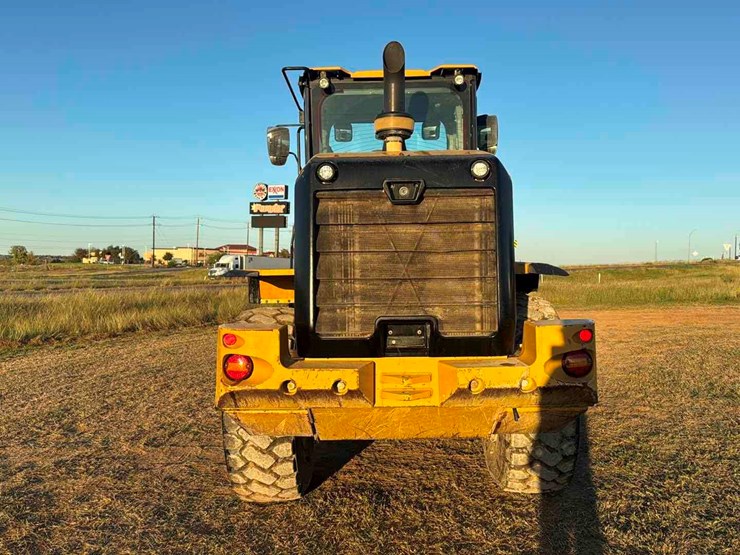 caterpillar-930m-image-6