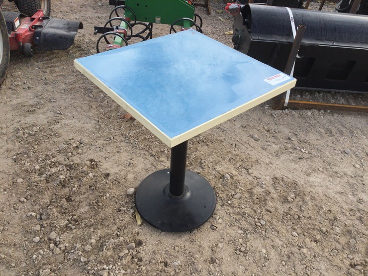 #4556-•-small-table-image-1