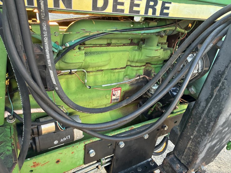 john-deere-2940-image-35