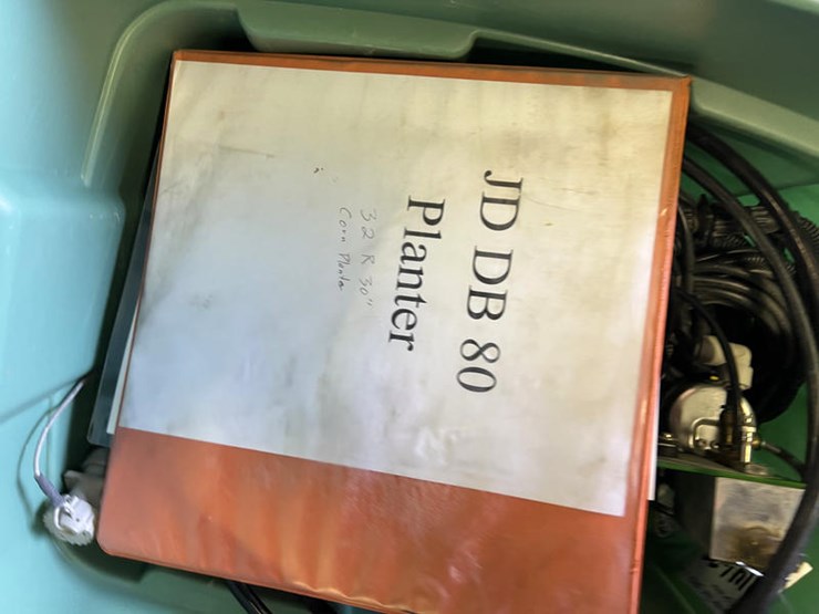 john-deere-db80-image-49